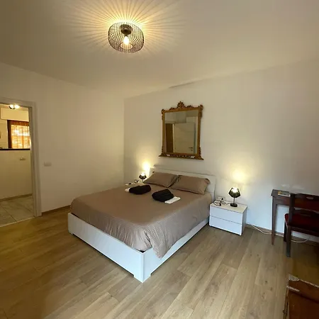 Rustic Apartment -200Mt From Berninaexpress Tirano Exterior photo
