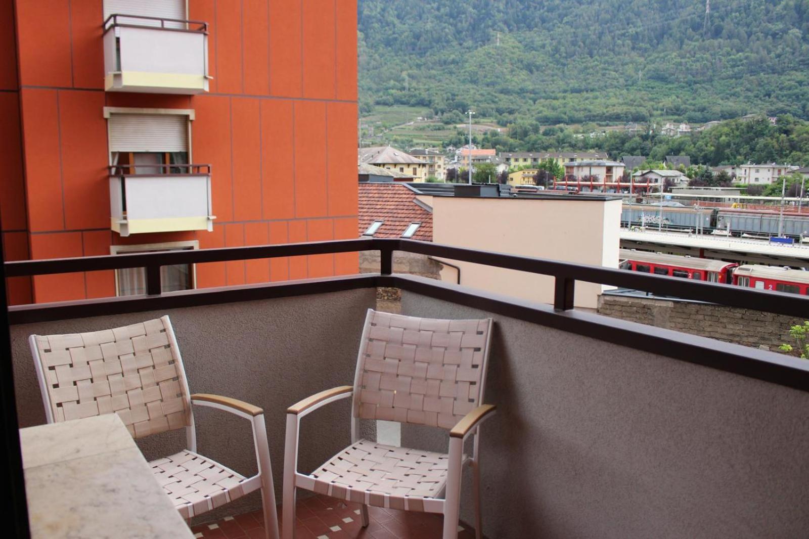 Apartamento Rustic -200mt From Berninaexpress